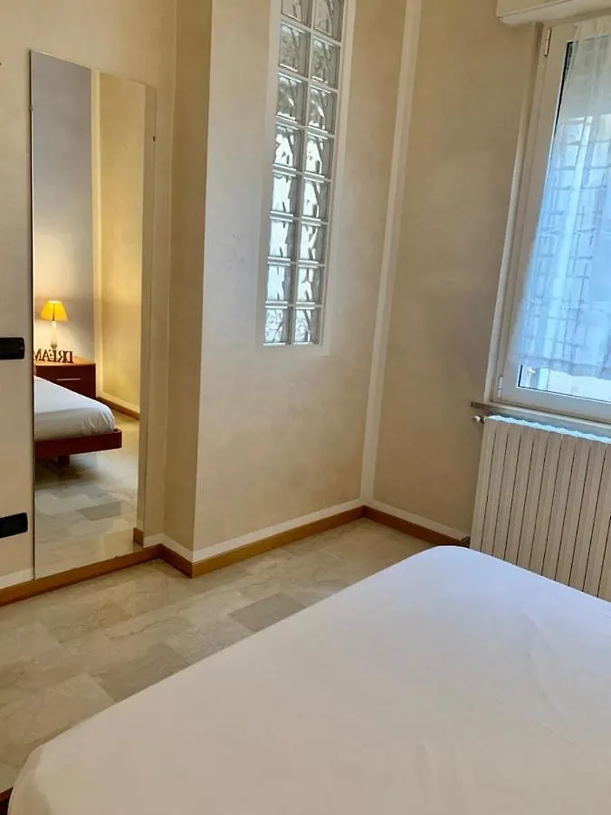 Via Stella 0*, Verona